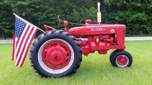inset-huffer_tractor_restored_flag-003