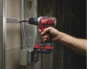 5 of the best cordless drills for farm work and other projects