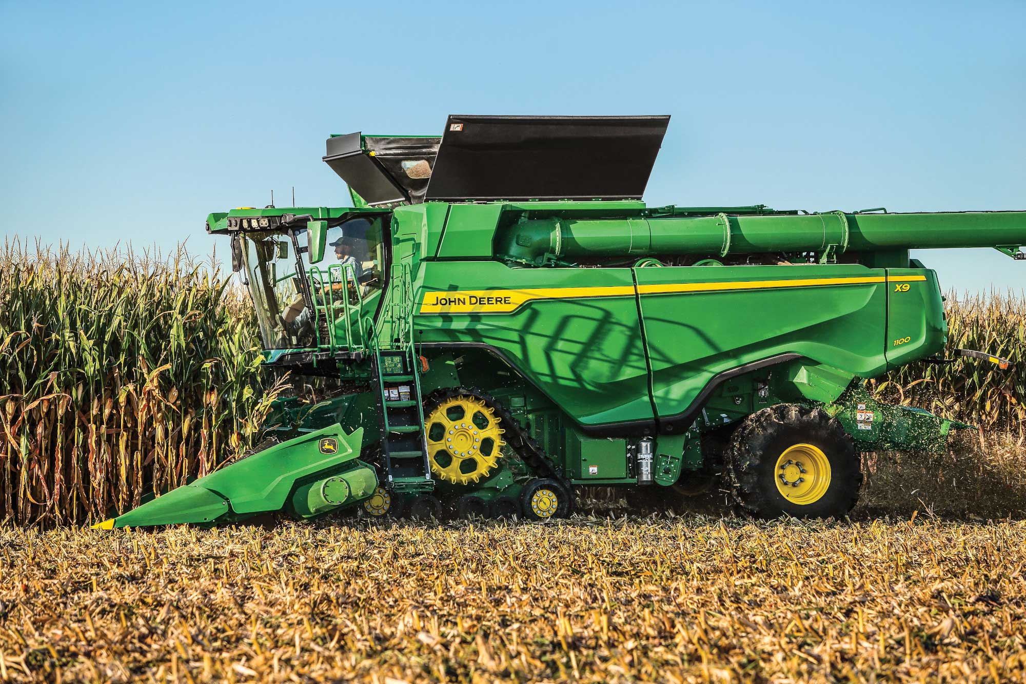 John Deere releases two new models to its X Series Combine AGDAILY