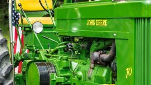 john-deere-tractor-restoration