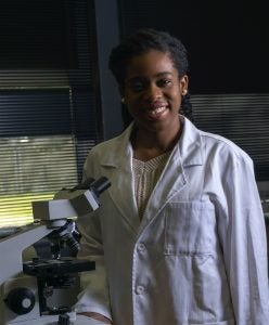 irene-lewis-lab-work