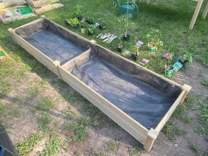 walmart-raised-bed-veggie-box