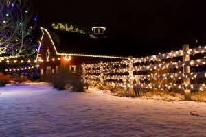 historic-farm-christmas-lights-snow