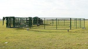 inset-heeler-portable-corral-set-up