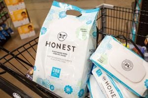 plant-based-wipes-honest