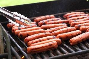 hot-dogs-grill-charred-cookout