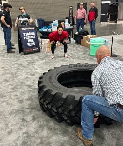 farmfitmomma-tire-flip-challenge-titan