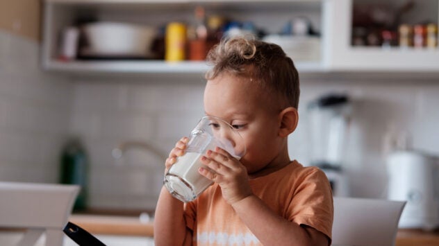 child-drinking-milk-glass