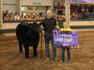 Iowa Governors Charity Steer Show (2)