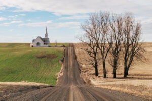 rural-church-dirt-road-washington