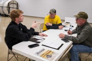 iowa-farmland-officials-discussion