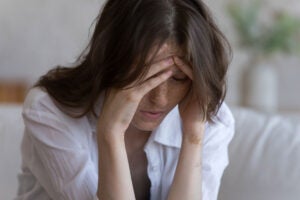 migraine-frustration-headache