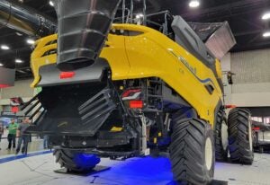 new-holland-cr11-nfms2024